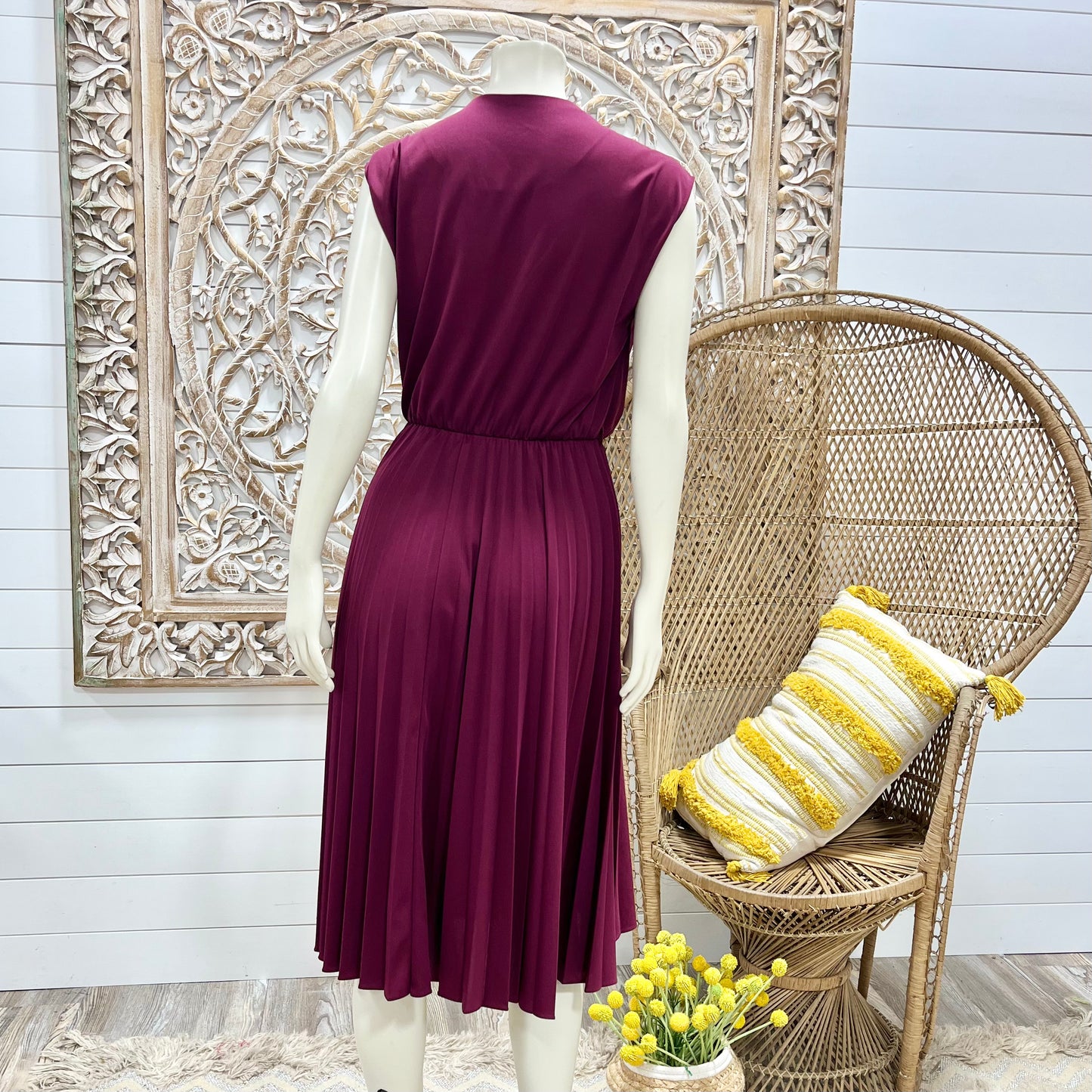 70s Vintage Maroon Pleated Flowing Slip On Dress L/XL