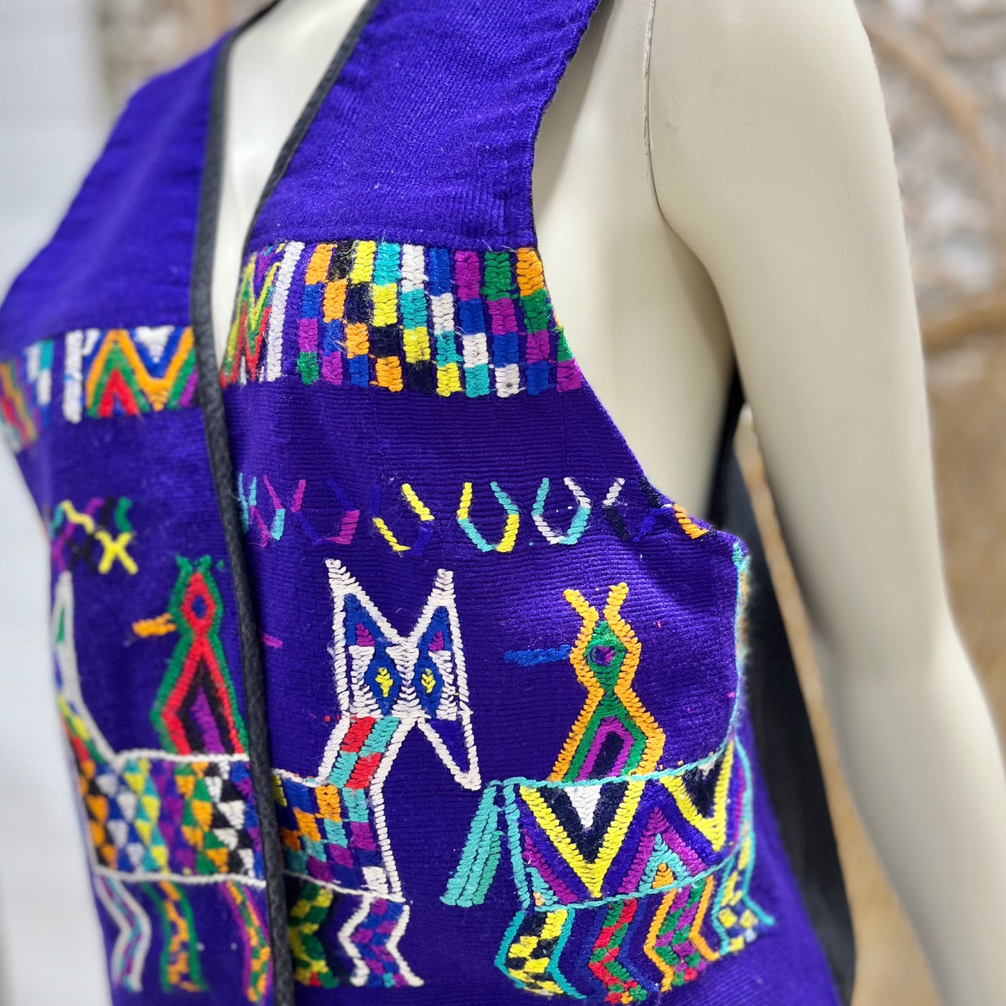 70s Mexican Ethnic Wool Colorful Vintage Embroidered Vest M