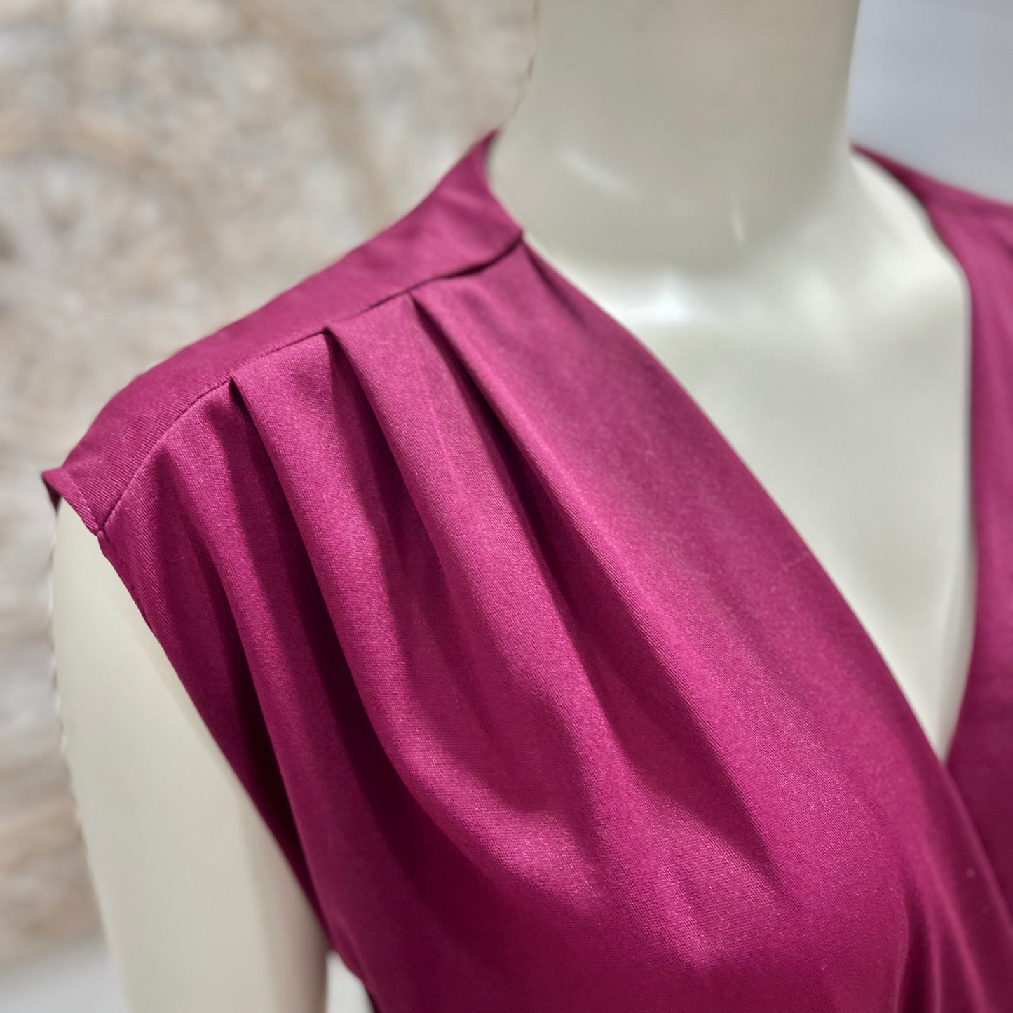 70s Vintage Maroon Pleated Flowing Slip On Dress L/XL