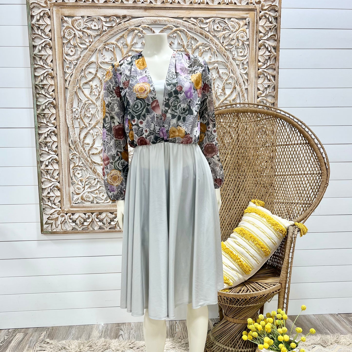 Vintage 70s Floral Sheer Top Boho Grey Dress M/L