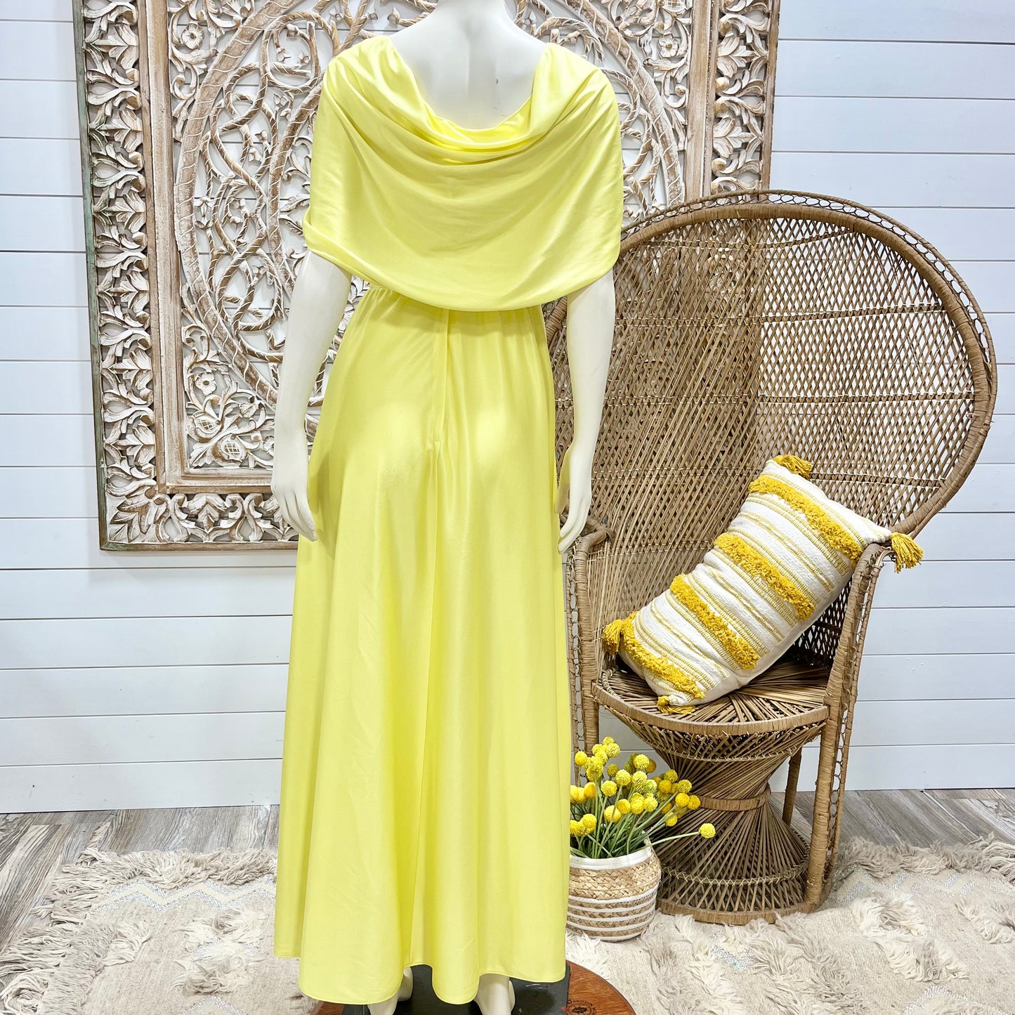 Vintage 70s Elegant Goddess Cottagecore Boho Yellow Maxi Cape Dress XS/S