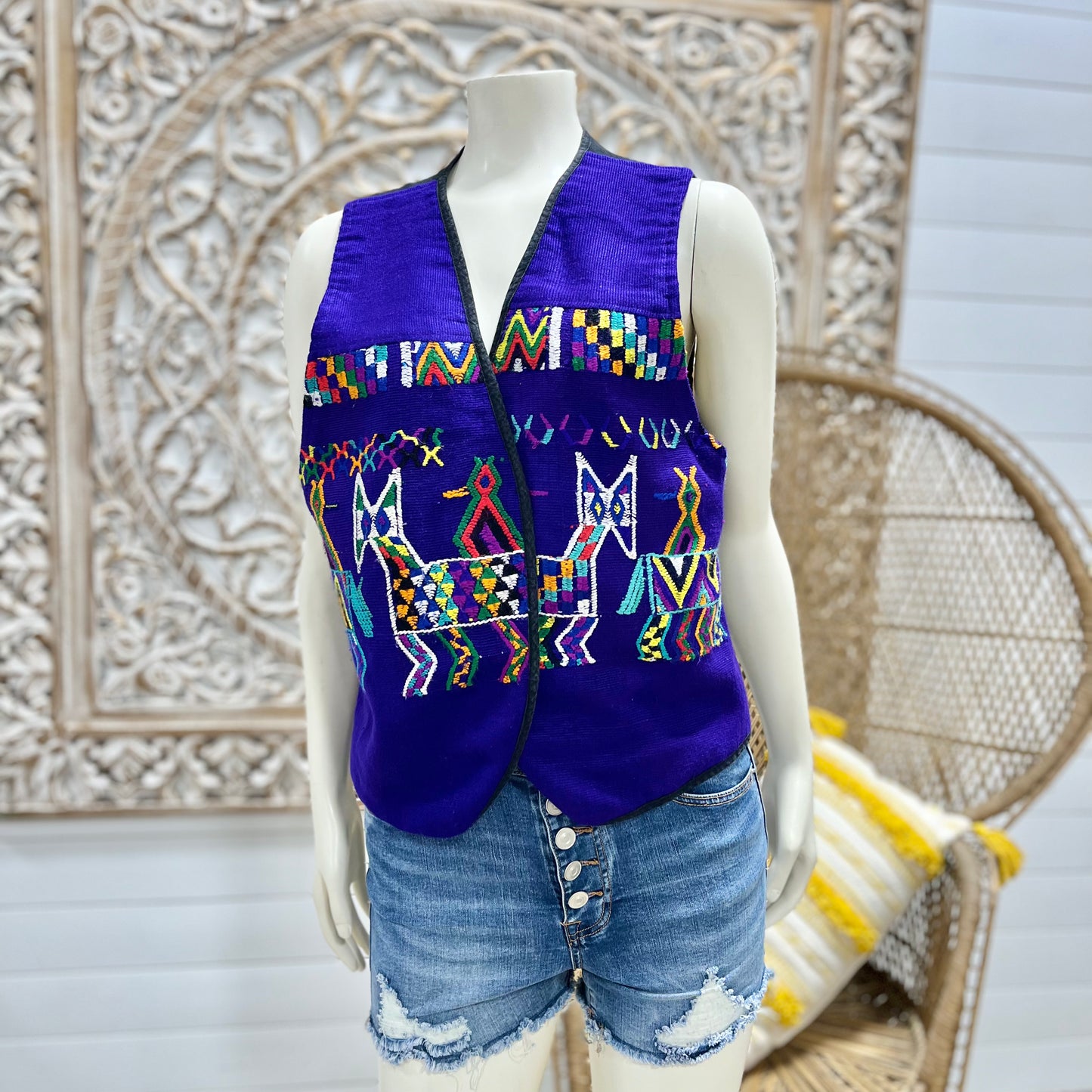 70s Mexican Ethnic Wool Colorful Vintage Embroidered Vest M