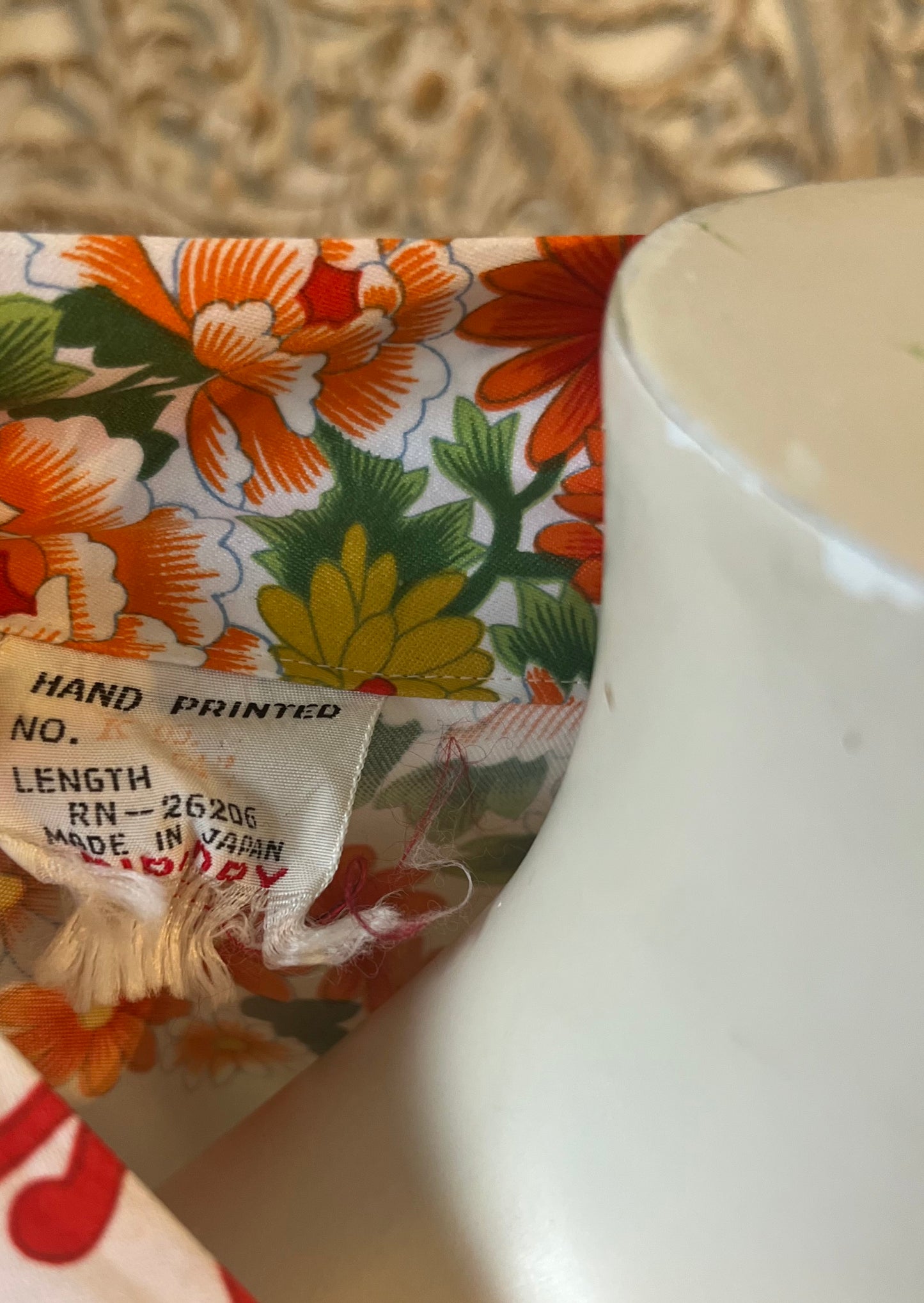 Vintage 70s Asian Floral Print Rickshaw Wrap Kimono Duster