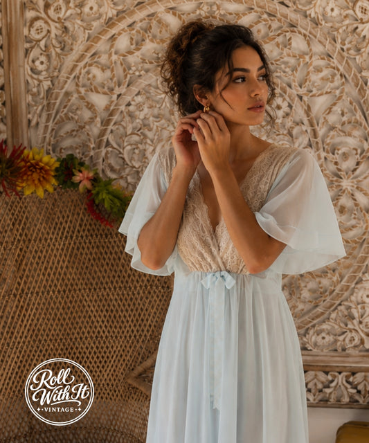 Vintage 70s Baby Blue Lace Shadowline Lingerie Nightie and Robe XS