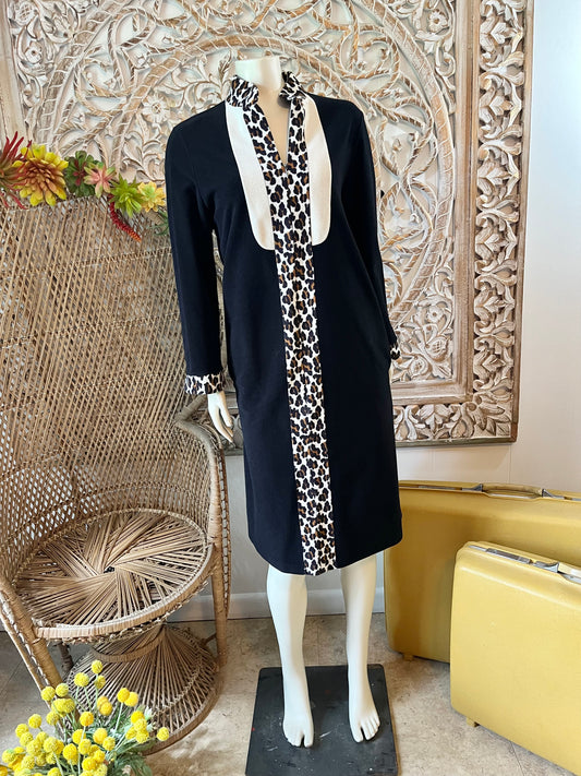 Vanity Fair Vintage 70s Leopard Print Fleece Robe Jacket