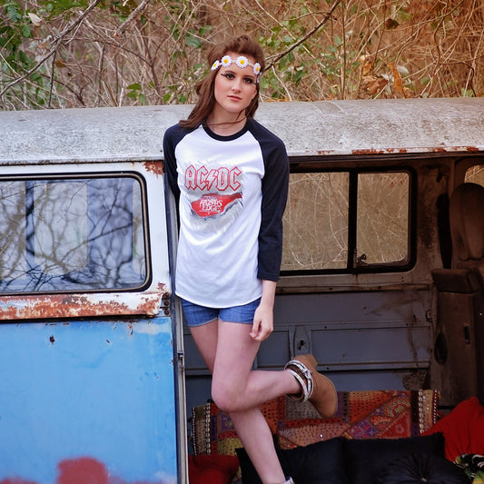 Vintage 90s AC/DC Rock Concert Baseball Tee T-Shirt M