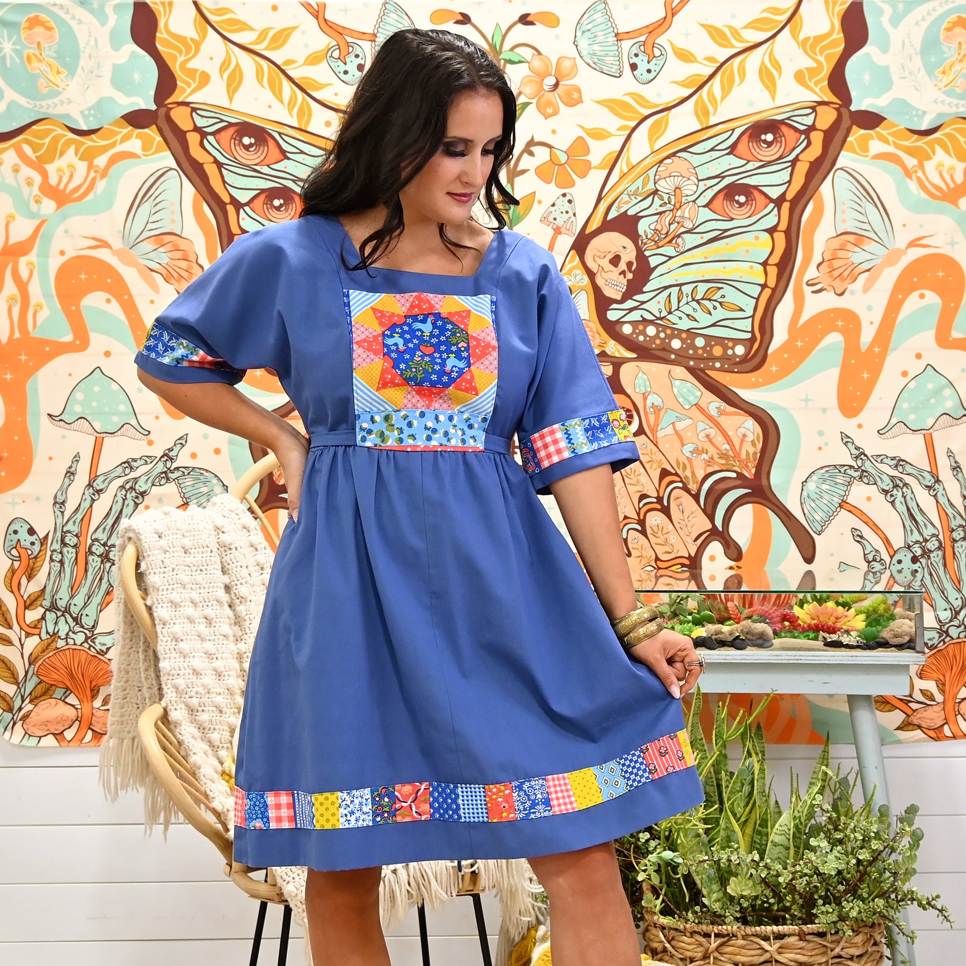 Vintage 70s Floral Patchwork Pinafore Colorful Cottage Wrap Dress rollwithitvintage Vintage 70s Floral Patchwork Pinafore Colorful Cottage Wrap Dress rollwithitvintage